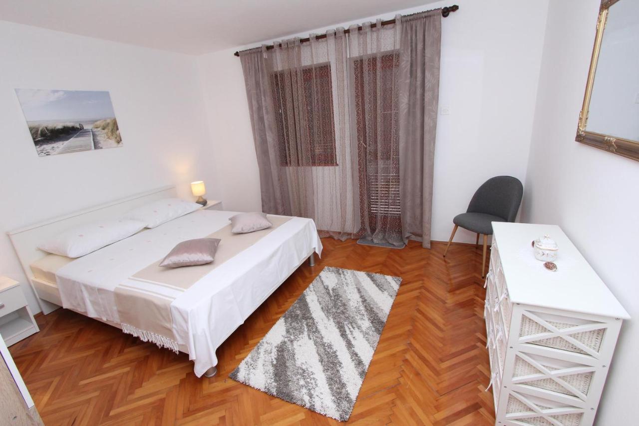 Apartments San Francesco روفينج الغرفة الصورة
